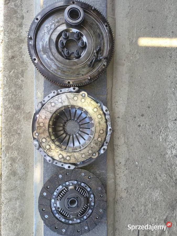 Zestaw sprzęgło G60 koło zamachowe 037105273c małopolskie