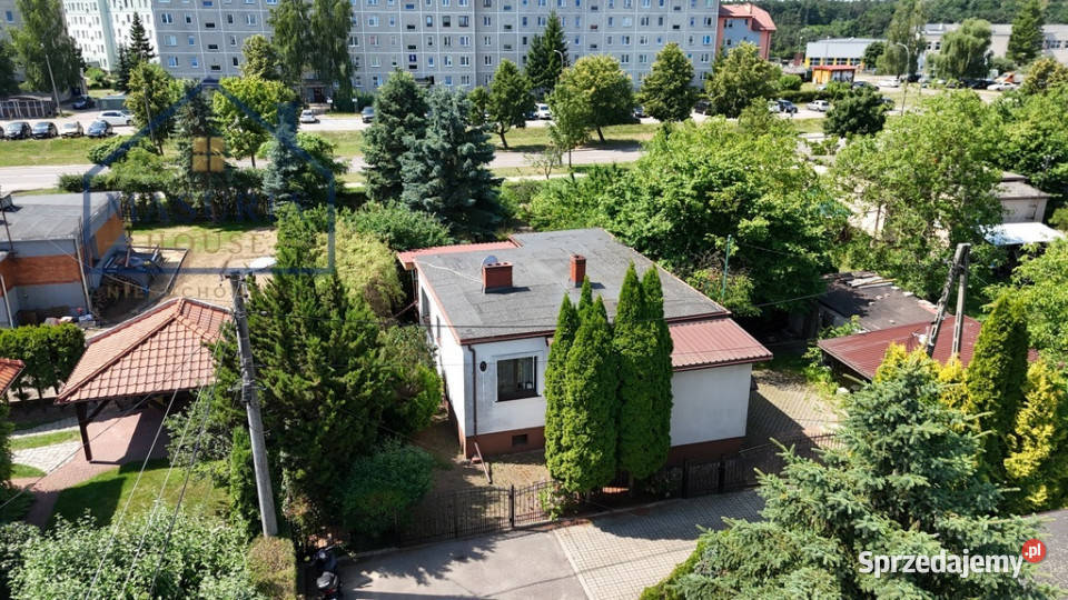 Dom z dużym ogrodem i ogromnym potencjałem 160m2 sprzedam