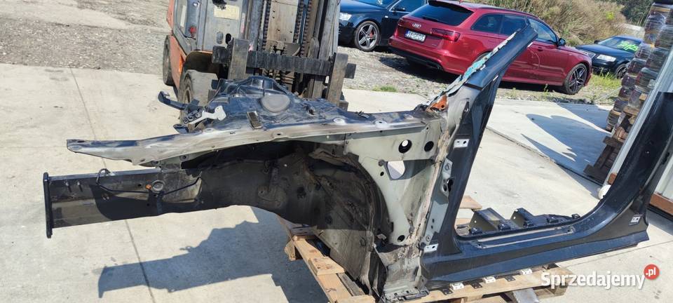 ĆWIARTKA PODŁUŻNICA FARTUCH PRÓG LEWA A6 C7 LIFT Przystajń