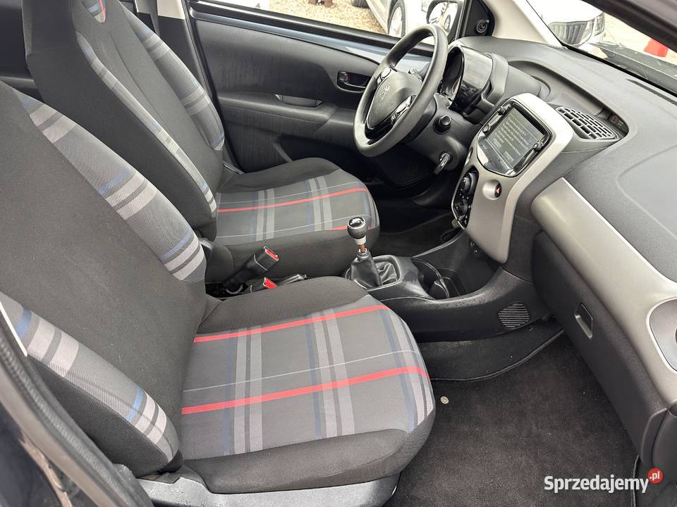 Peugeot 108 10 benzyna 68KlimaKamera cofaniaRej VAT marża