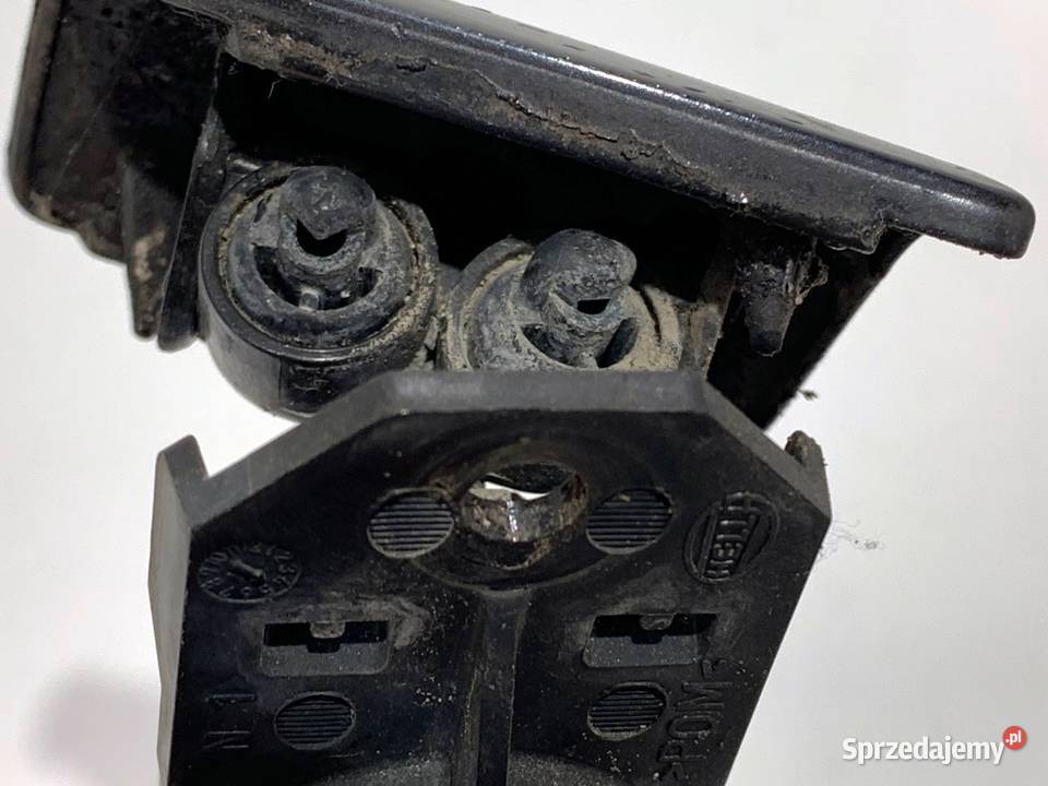 SPRYSKIWACZ REFLEKTORA PRAWY PRZÓD VW GOLF V sprzedam