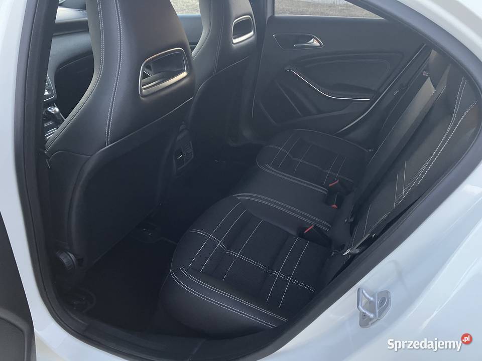 Mercedes Benz w176 A200d światła LED Jędrzejów