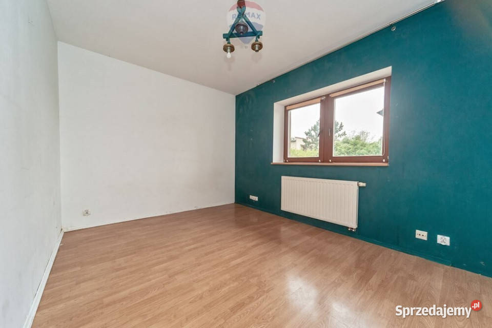 Solidny dom z potencjałemCzechowiceDziedzice Liczba pokoi 6 Czechowice-Dziedzice