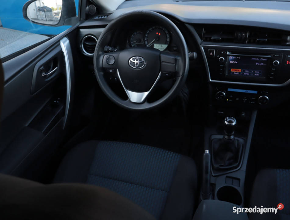 Toyota Auris 14 D4D Auris Samochody osobowe lubelskie Lublin