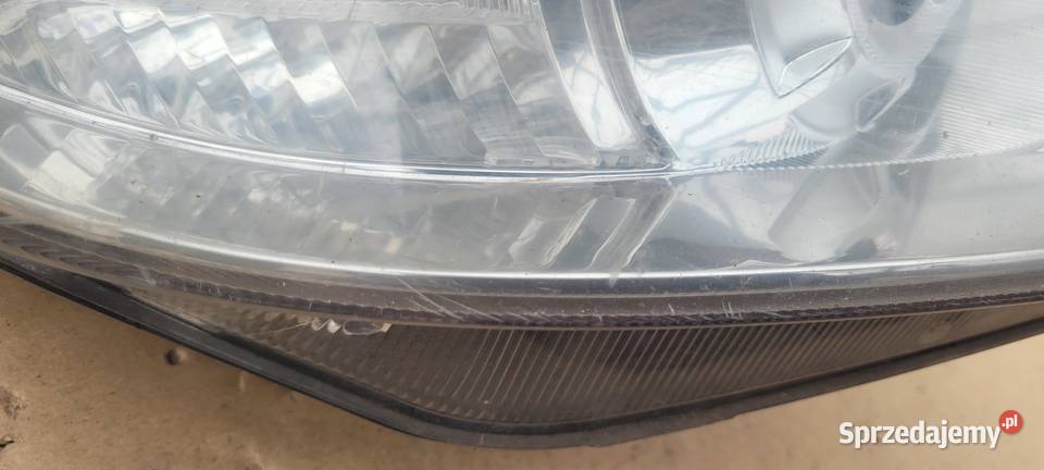 SKODA FABIA II LAMPA PRZEDNIA PRAWA REFLEKTOR Ruda Śląska