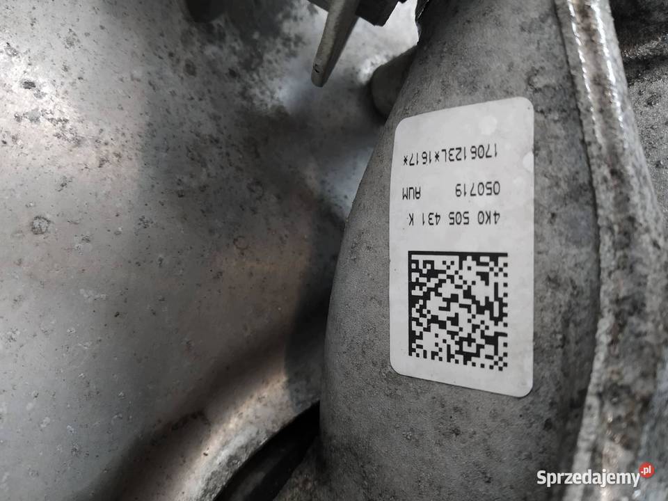 ZWROTNICA LEWY TYŁ 20 TDI 4K0505431K Audi A6 V Zwrotnice świętokrzyskie sprzedam