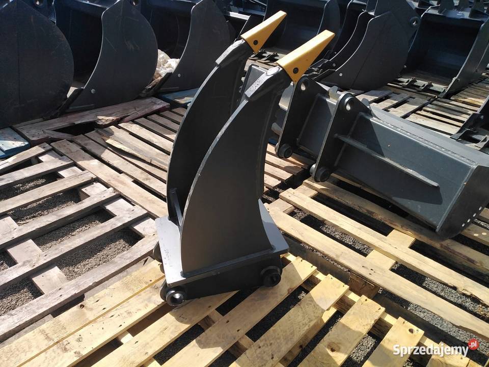 Zrywak pazur Ząb Szarpak do Koparki do Korzeni Złoczew sprzedam