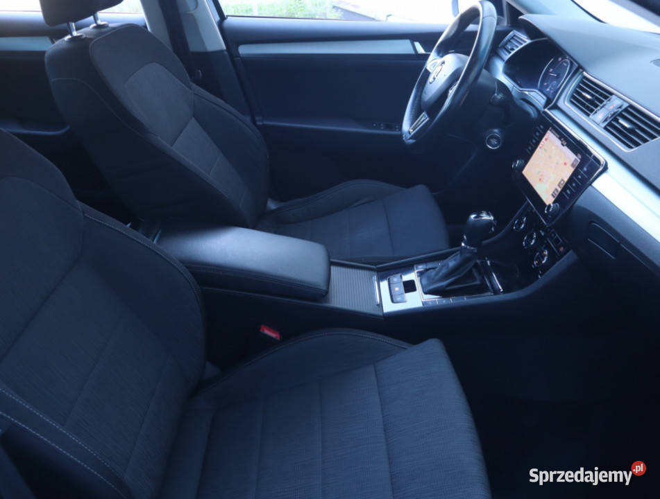 Skoda Superb 20 TDI automatyczna łódzkie