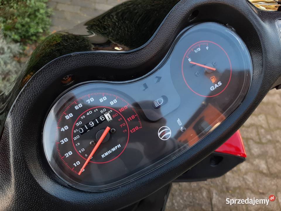nowy skuter Zipp Quantum 125cc 4t 2008r 1wł wielkopolskie Tuczno