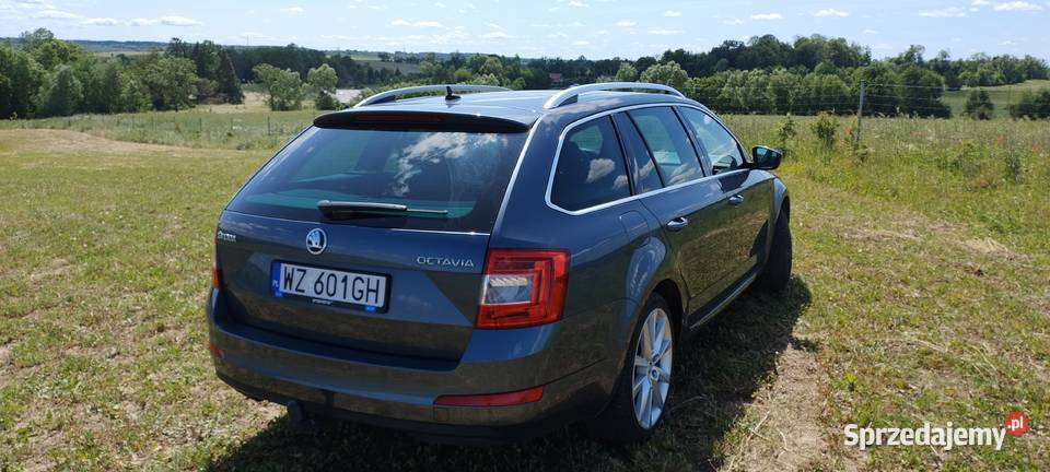 Skoda Octavia 3 z fajnym wyposażeniem elektryczne lusterka