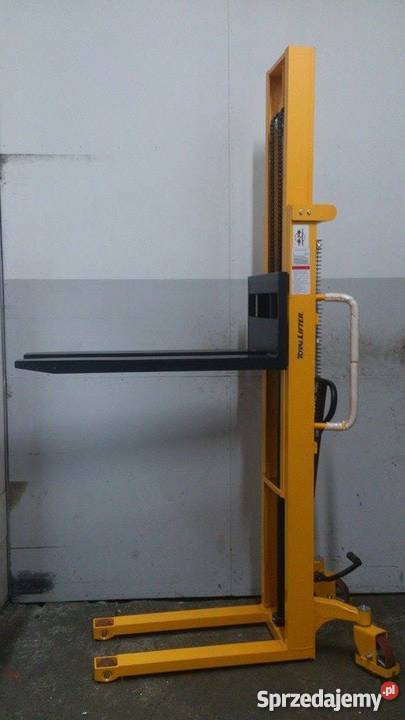 Paleciak masztowy krzyżowy