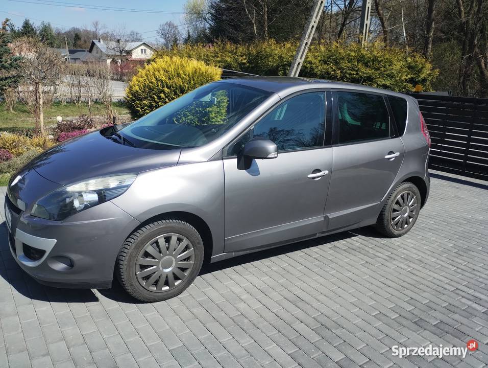 Sprzedam Renault Scenic III z 2011 roku Stobierna