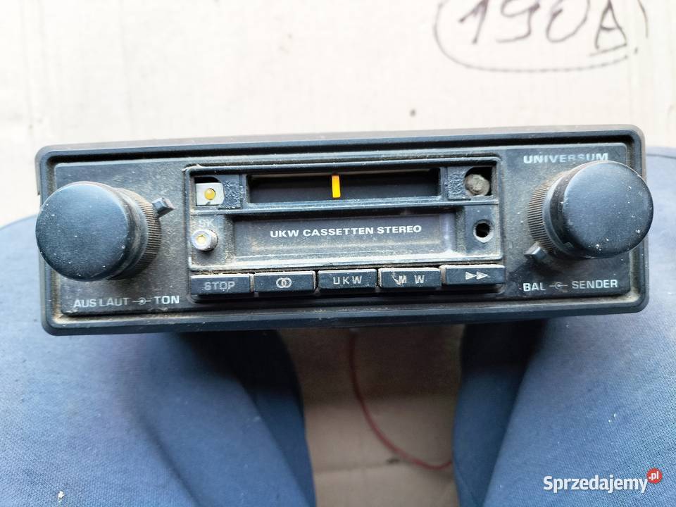 RADIO SAMOCHODOWE NA KASETY UNIVERSUM UKW osobowe Pozostałe Kamień-Kolonia