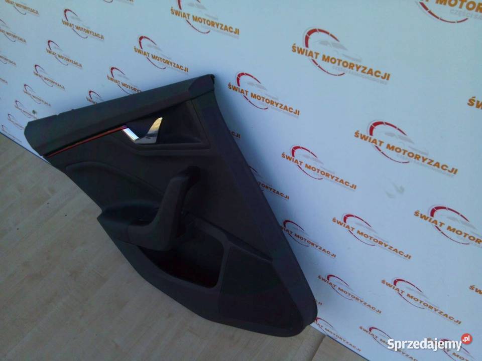 SKODA SCALA 24r boczek tapicerka drzwi lewy tył Rok produkcji 2024 Kielce