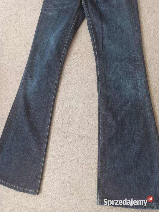 Męskie spodnie Levis rozmiar W28 L34 2834 Levi Odzież codzienna Olsztyn