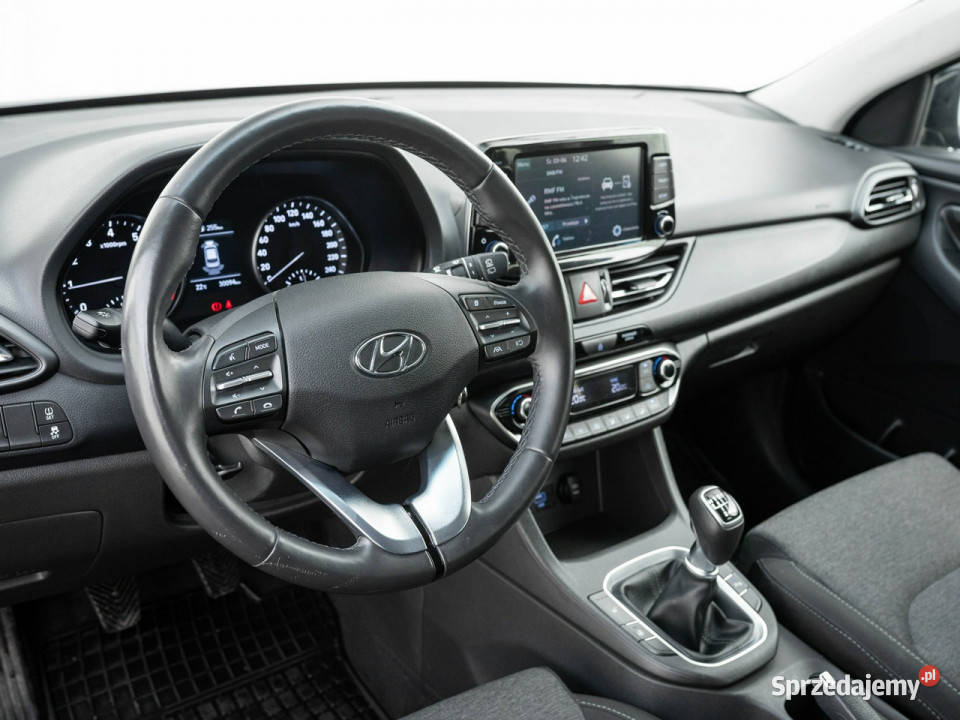 Hyundai i30 WJ6073L10 TGDI Smart Podgrzf I kier benzyna Samochody osobowe Gdańsk
