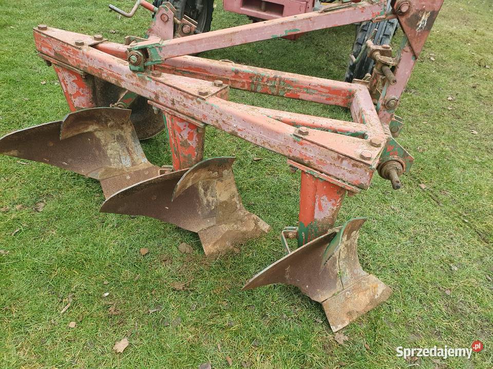 Sprzedam pług trzy skibowy podkarpackie