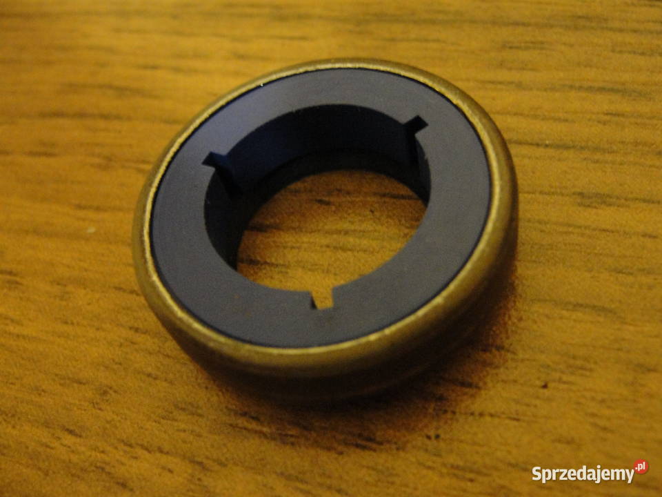 Mercedes W108 W110 W111 W113 uszczelniacz osobowe Pozostałe Części małopolskie