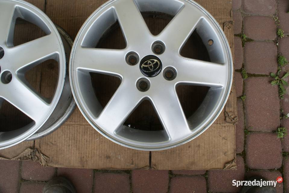 Stalowe 15 4x100 x541 ET39 jNowe Toyota Yaris Dynów