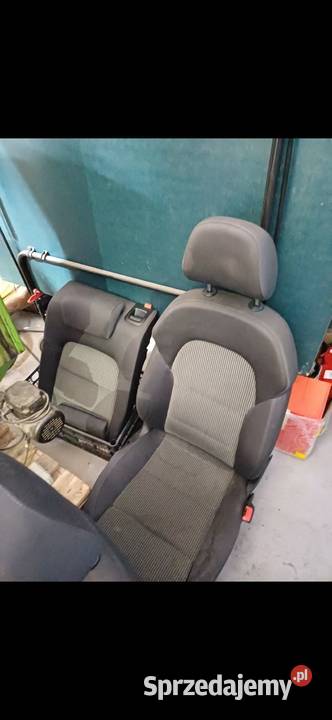 Siedzenia komplet audia4b8 Bystrzyca Stara