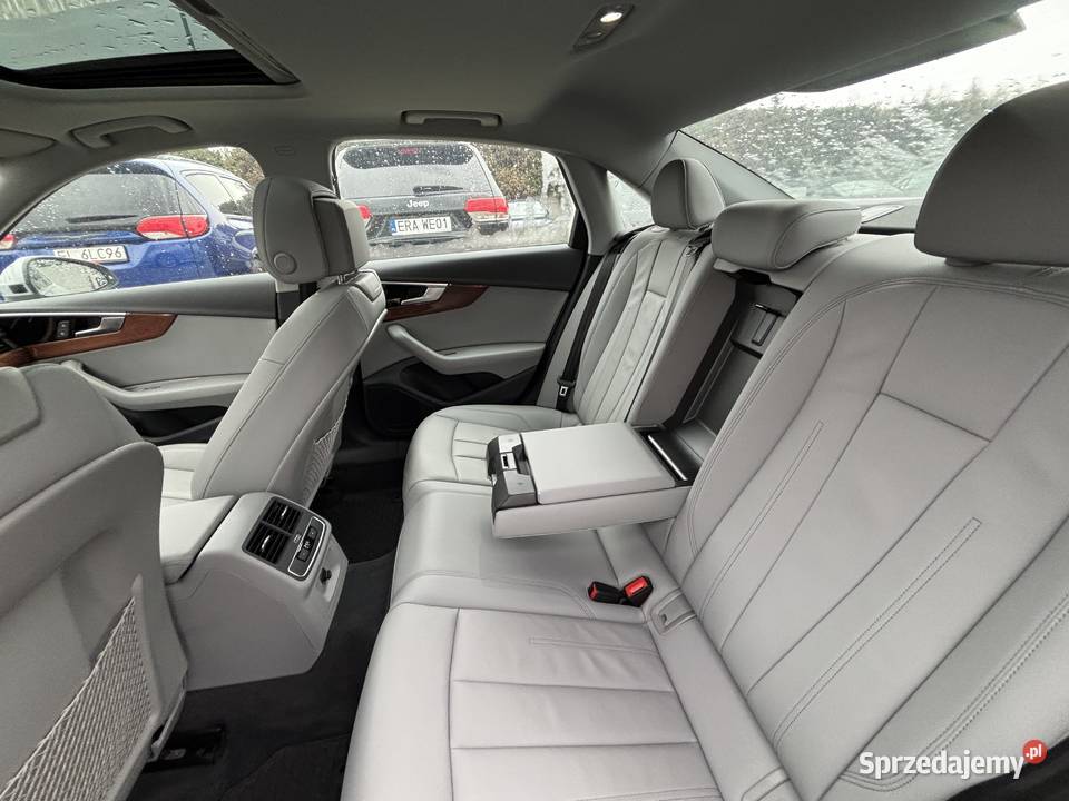 Audi A4 Quattro Gwarancja srebrny Paniówki