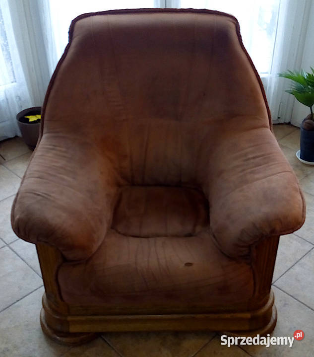 solidny narożnik dębowy o wymiarach 260x260 z Meble Płońsk