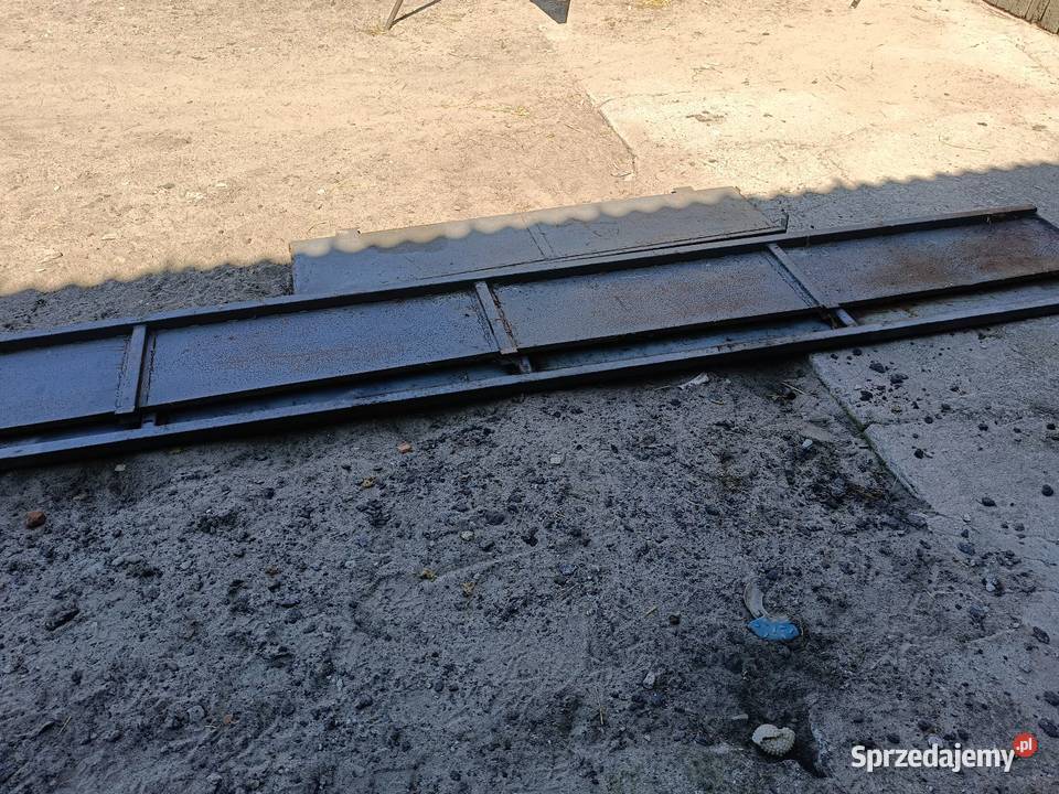 Nadstawki do przyczepy rozrzutnika Pozostałe Mastki sprzedam