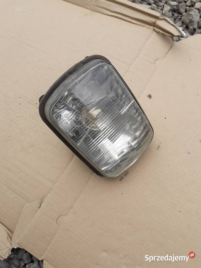 LAMPA REFLEKTOR MALUCH FIAT 126P ORYGINALNA Sokolniki