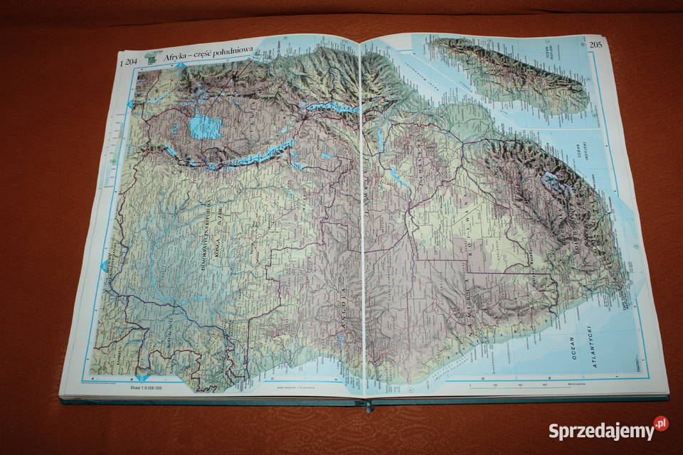 Ilustrowany Atlas Świata Przegląd Readers Digest Chorzów