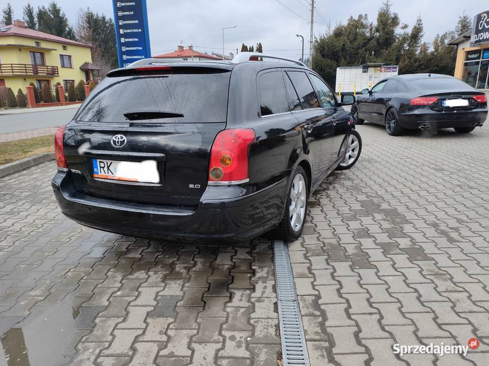 Toyota Avensis 2004 nieuszkodzony podkarpackie Krosno