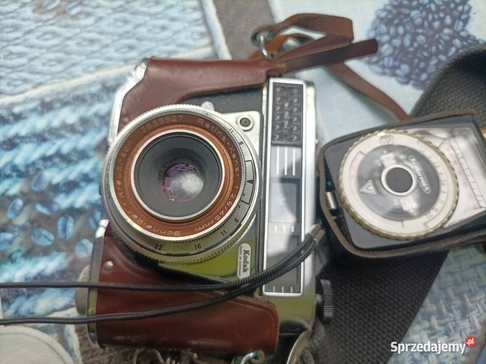 Stare aparaty fotograficzne Practica Kijev Kodak Płock