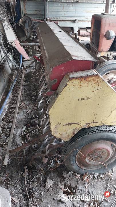 Sprzedam ciągnik Ursus C330 i maszyny rolnicze Czyżew sprzedam