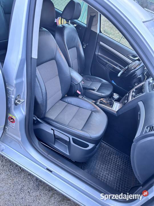 Skoda Octavia kombi 20 Ambiente DSG DPF Motoryzacja Police