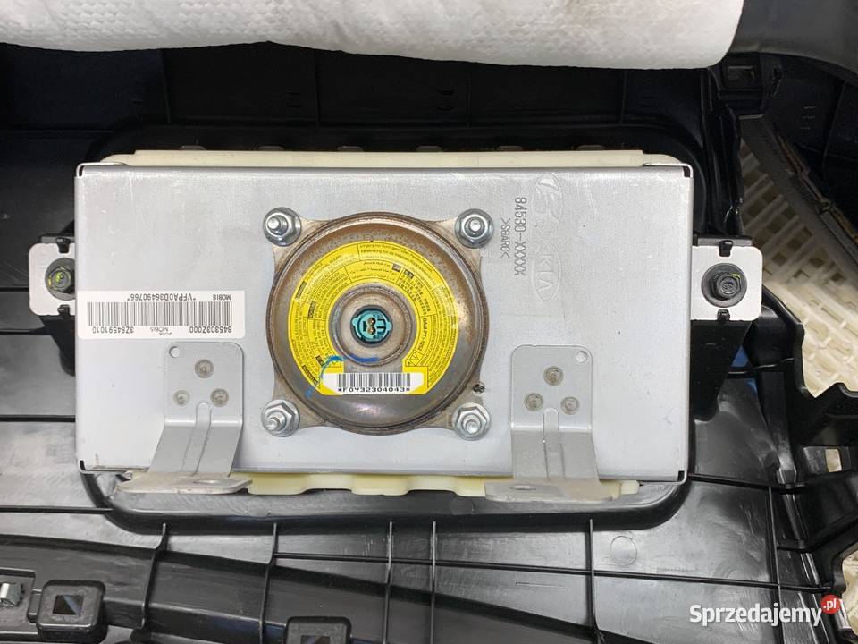 KOKPIT HYUNDAI i40 Hatchback KONSOLA DESKA osobowe