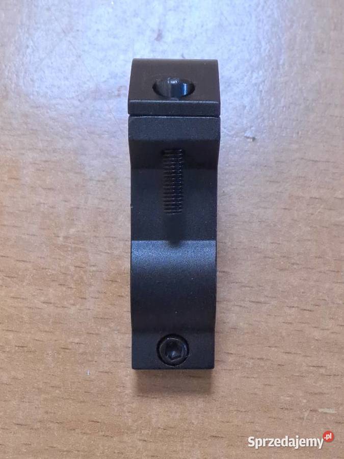 Wielofunkcyjny uchwyt do mocowania latarki z Łódź