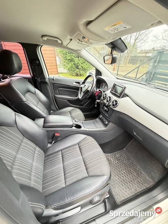 Led automat zadbane auto 110KM Czachówek