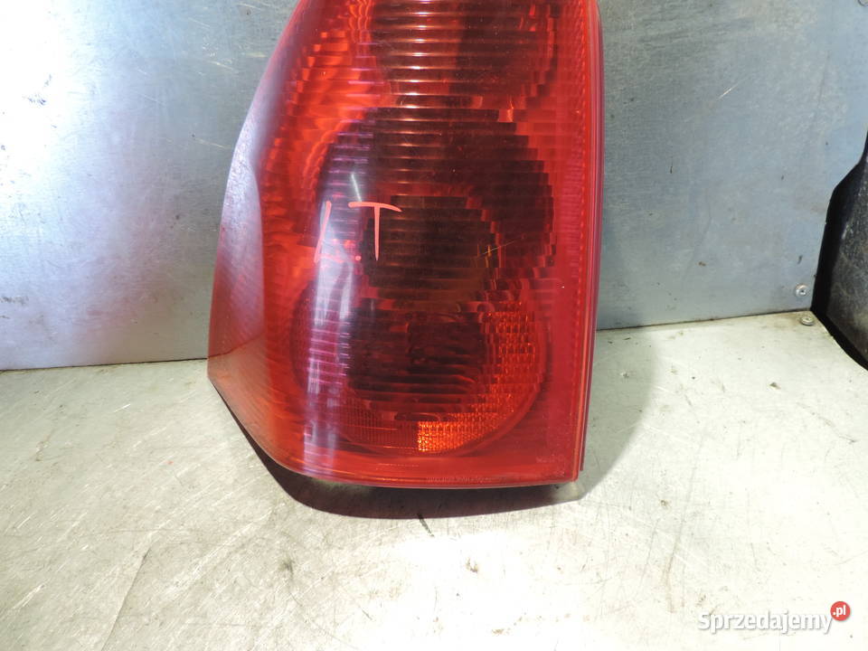 LAMPA LEWY TYŁ PEUGEOT 307 SW KOMBI Rok produkcji 2003 Nowy Sącz