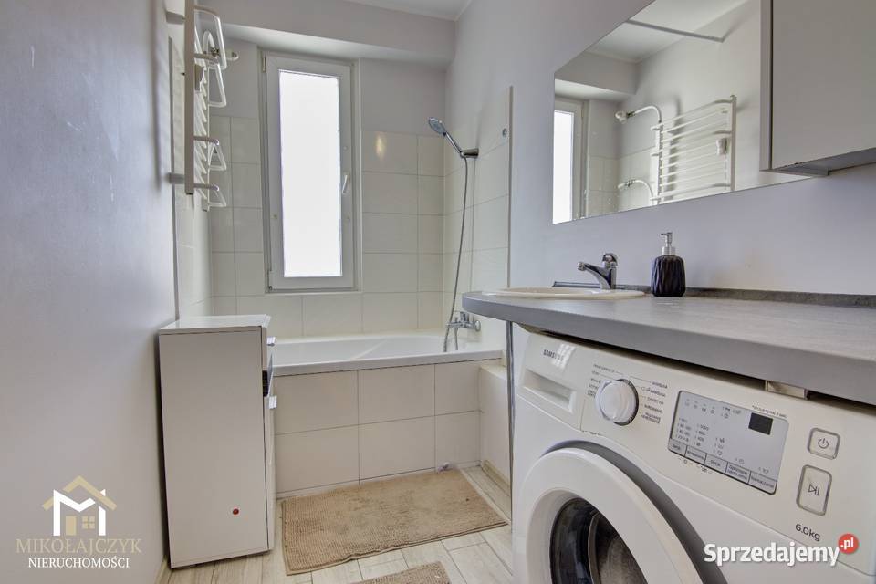 3 pokoje Sikorskiego 1 piętro 60 m2 duży balkon 4804zł/m2 Sprzedaż Bartoszyce