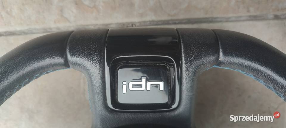 Kierownica skórzana VW UP stan idealny nowa sprzedam