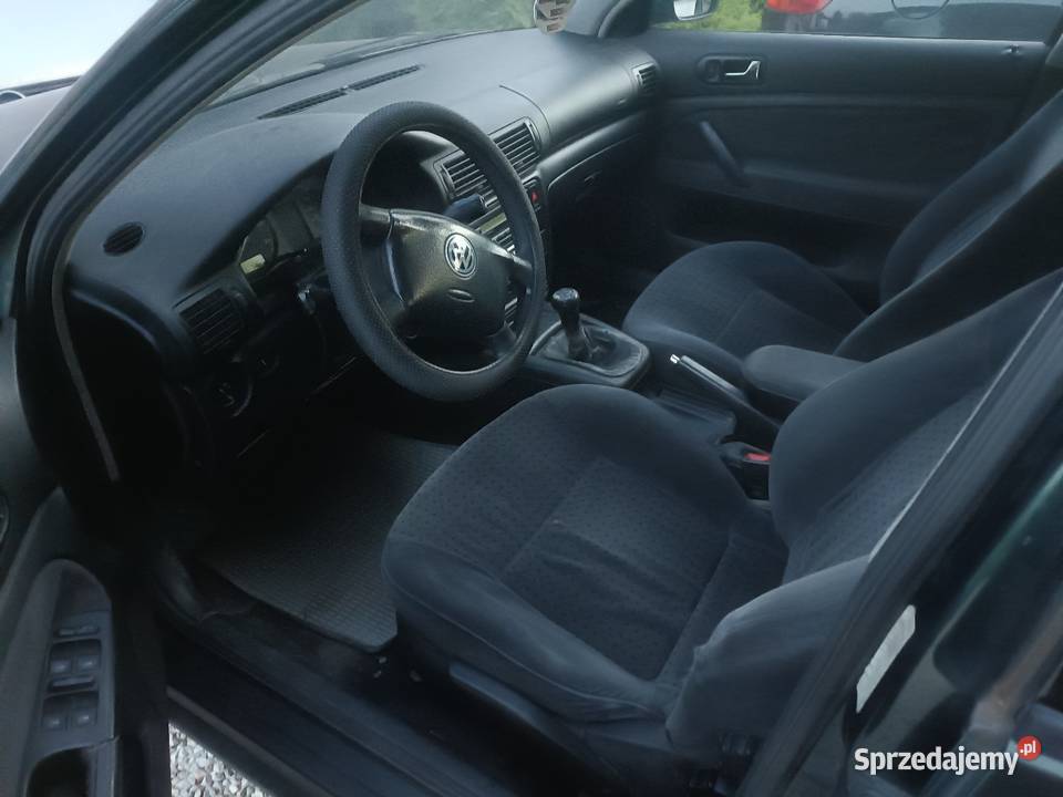 Passat B5 sedan 18 z klimatyzacją świeży benzyna Kłodzko