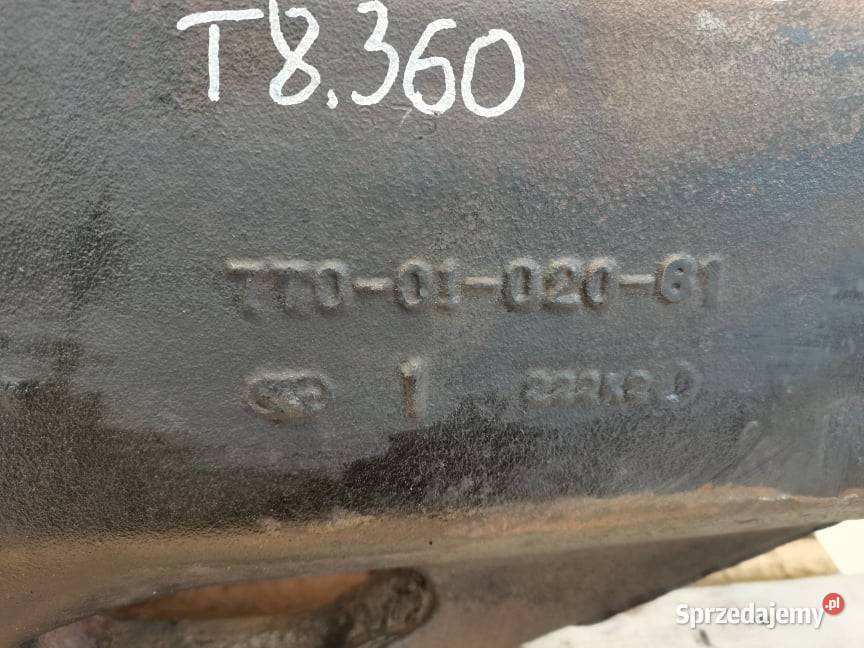 Holland T8 Obudowa osi 7700102062 sprzedam