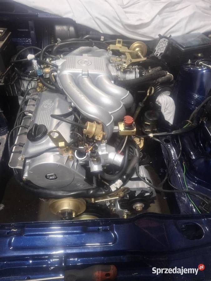 Bmw e30 baur tc 20 b 84 renowacji Motoryzacja Kielce sprzedam