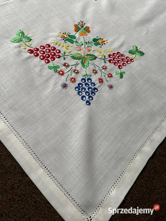 obrus haftowany wzory cebulowe rękodzieło Wyposażenie wnętrz Zabrze