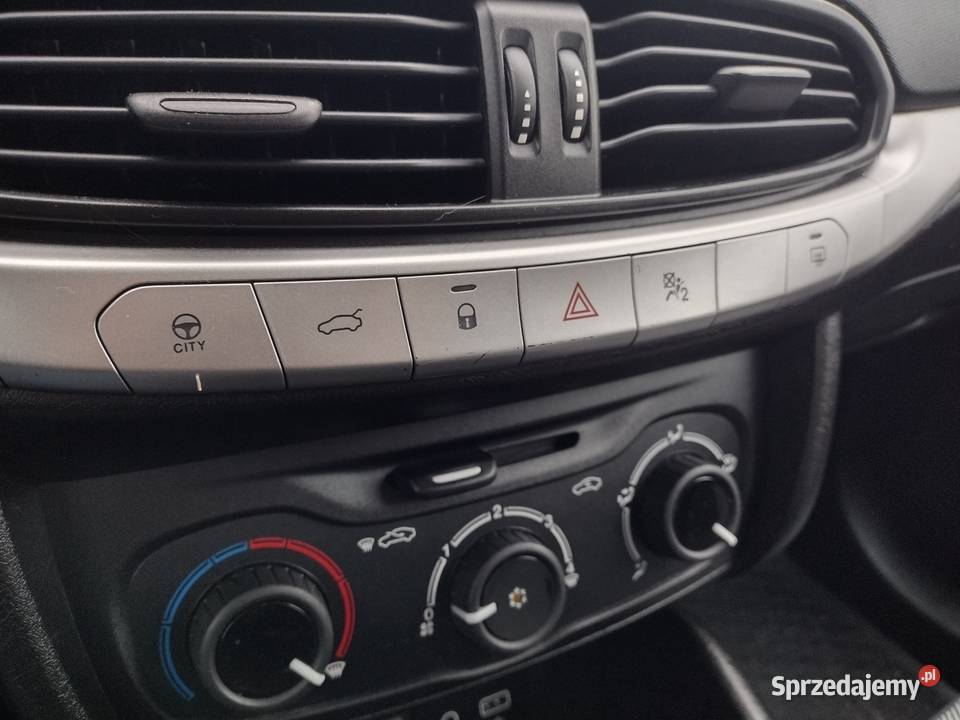 Fiat Tipo 14 benzyna 2018r salon Polska 95KM Rzeszów