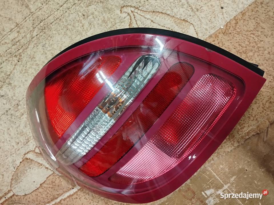Lampa lewa tył Nissan Almera n16 hb Sokołów Podlaski