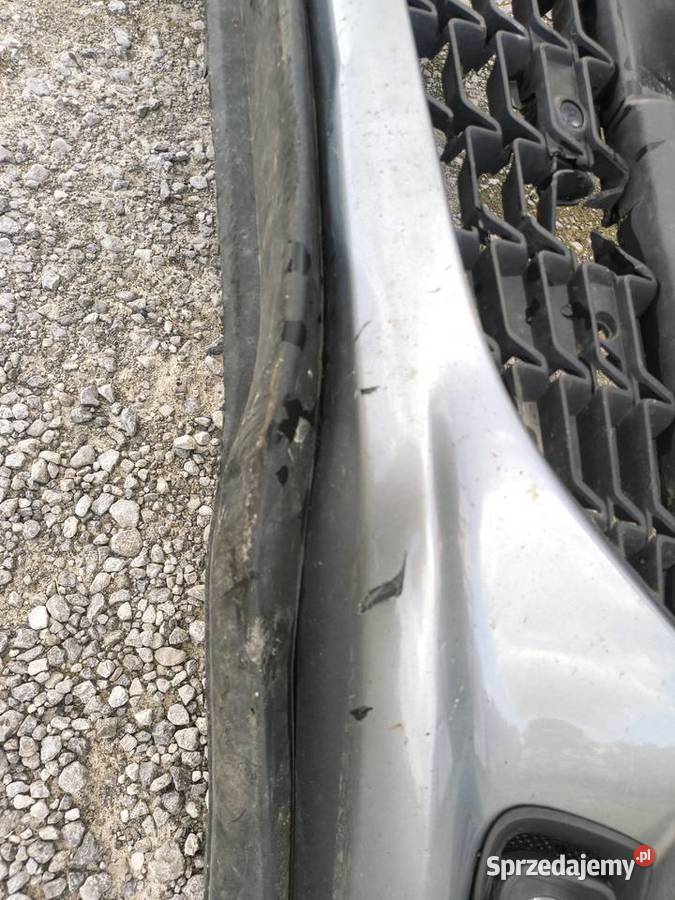 Zderzak przedni Opel Astra J GTC osobowe Zderzaki