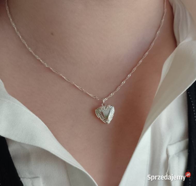 ASOS Łańcuszek z otwieraną zawieszką z Londynu