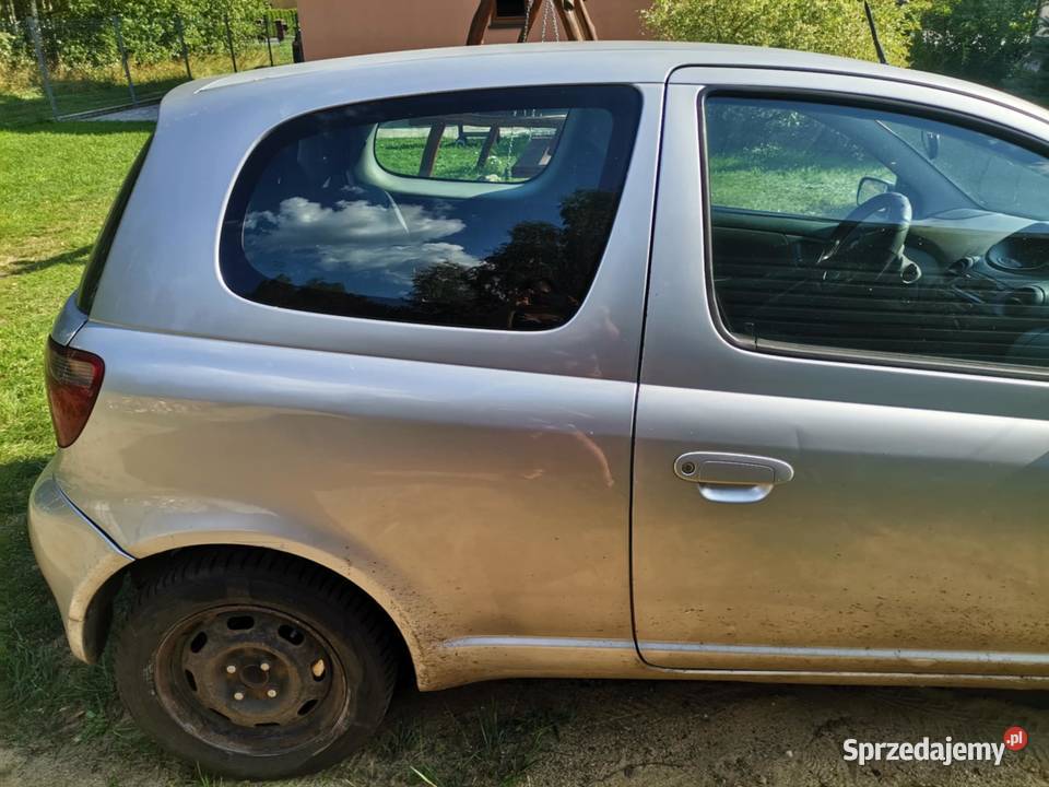 Toyota Yaris 13 2001r mazowieckie Mrozy