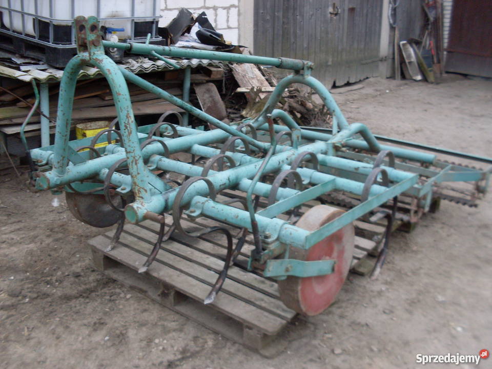 Agregat uprawowy 18 m Trawniki