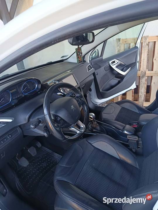 Peugeot 2008 Ślesin